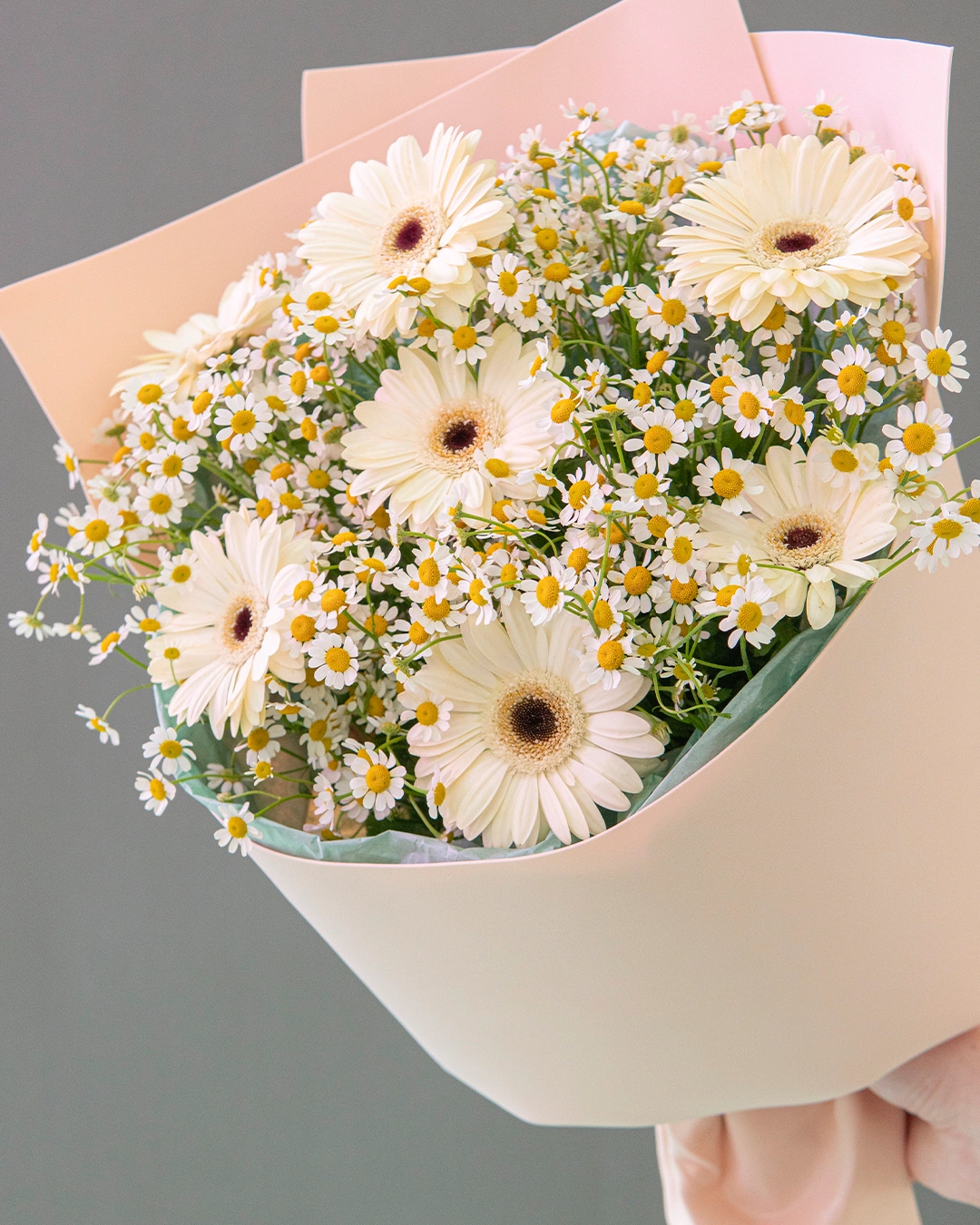 C:\Users\flori\Pictures\Флорина\Items\2Букеты\Монобукеты\orig quality\Down✅\Букет из гербер и ромашек (танацетум) купить в брянске